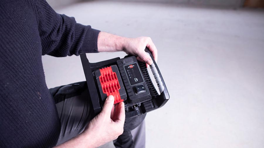 projecteur multi batterie 18 V 4000 MA rechargeable Brennenstuhl projecteur multi batterie 18 V 4000 MA rechargeable Brennenstuhl